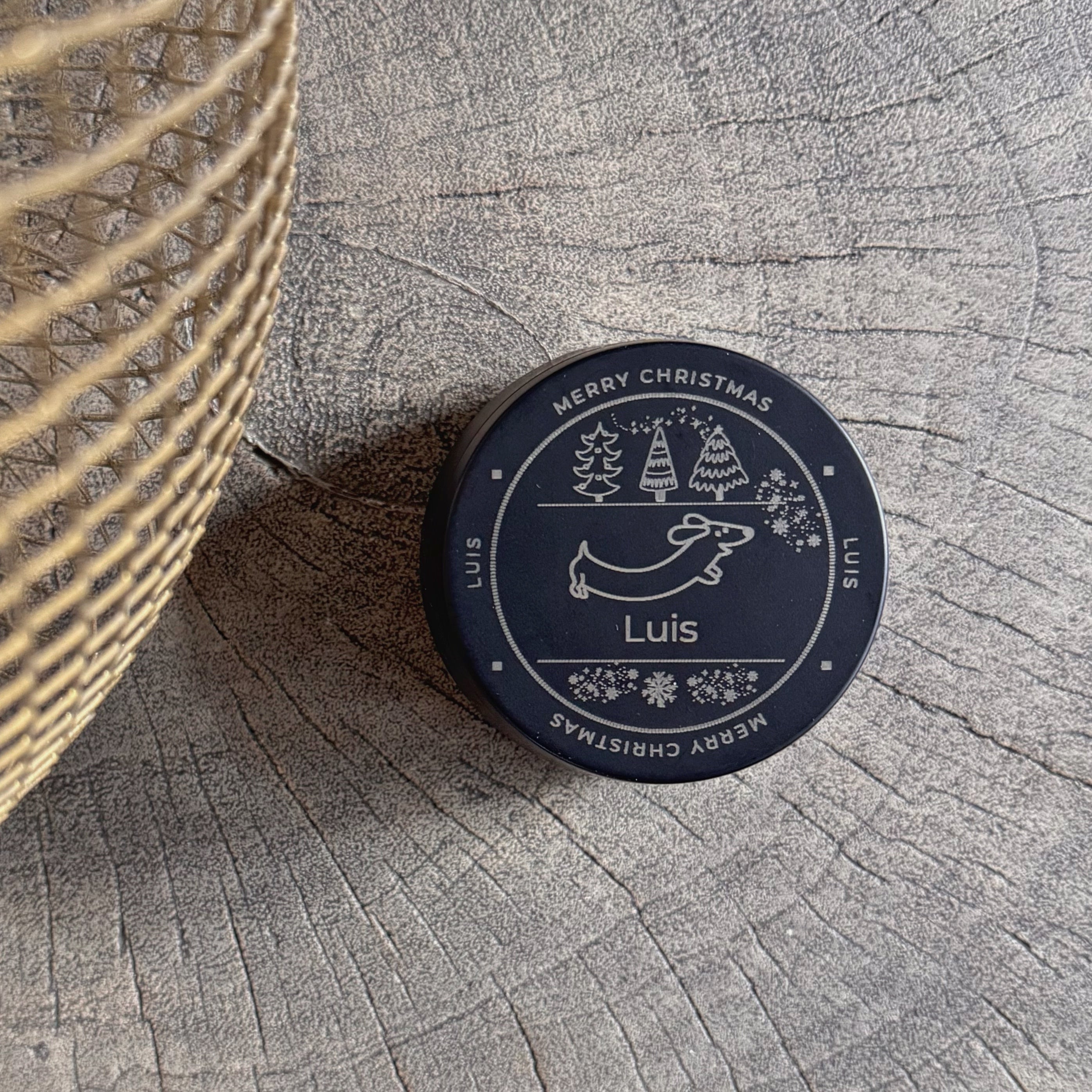 LUIS & LEON Personalisierte Leckerlidose Hund Weihnachten – mit Gravur & Hundenamen