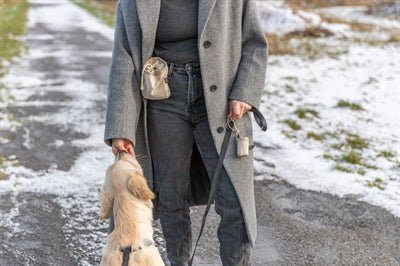 Trixie Snack-Tasche Velours – für Hundetraining und Spaziergänge - LUIS & LEON
