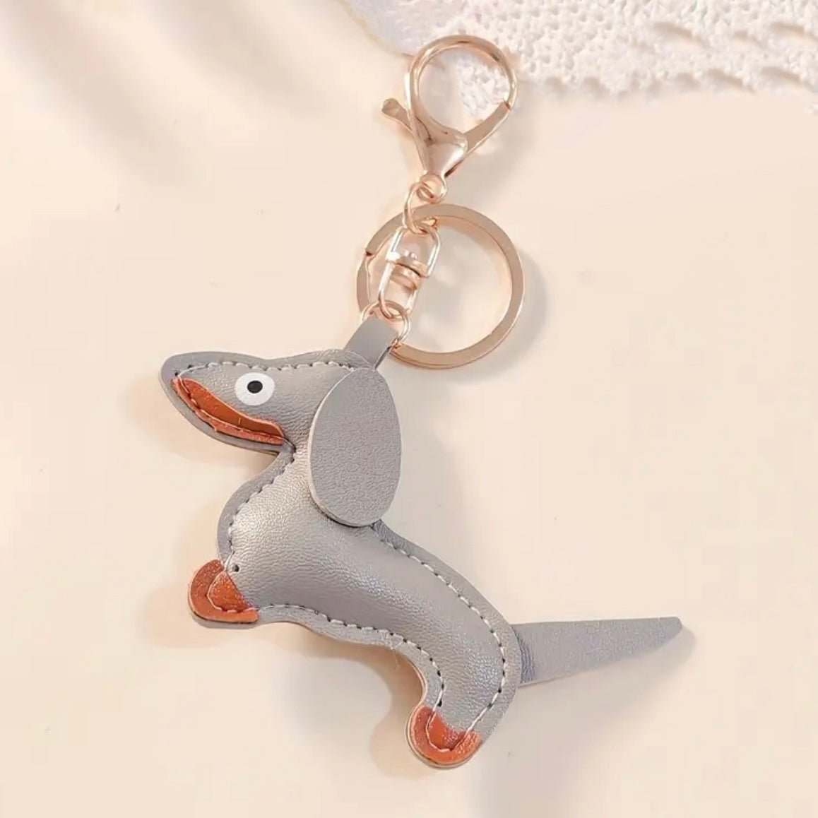 Personalisierter LUIS & LEON Dackel - Schlüsselanhänger – Kunstleder - LUIS & LEON